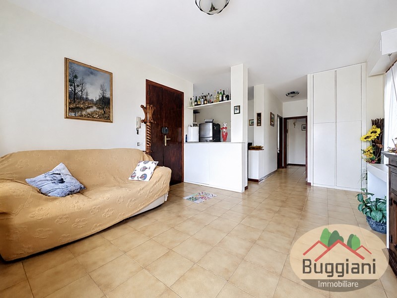 Appartamento in Vendita a San Miniato, zona San Miniato Basso, 180'000&euro;, 100 m², con Box