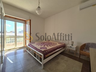 Quadrilocale in Affitto a Catanzaro, zona Lido Corso, 780&euro;, 90 m², arredato