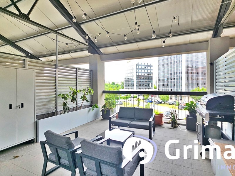 Bilocale in Vendita a Milano, 305'000&euro;, 74 m², arredato