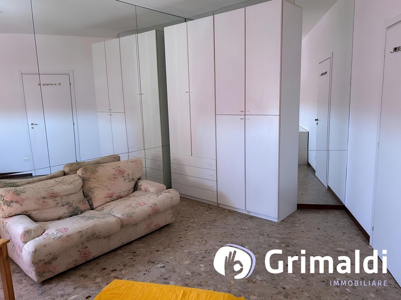 Monolocale in Affitto a Milano, 540&euro;, 25 m², arredato