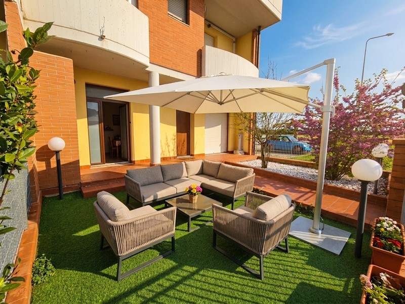 Quadrilocale in Vendita a Casciana Terme Lari, 165'000&euro;, 76 m², con Box