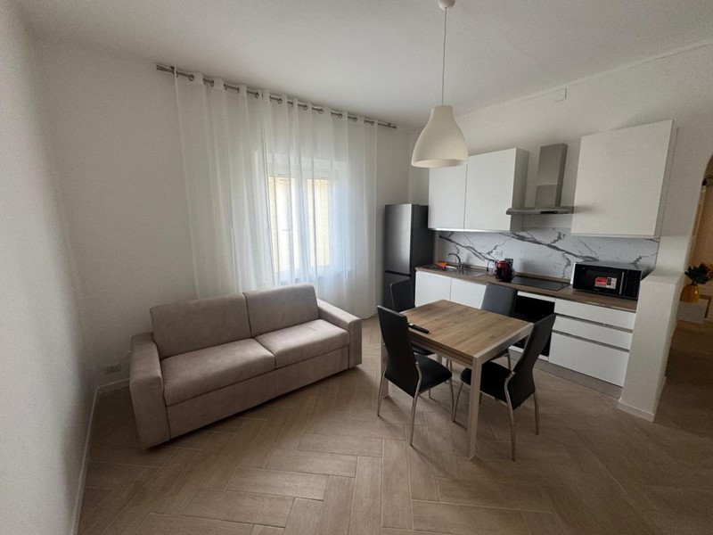 Trilocale in Affitto a Rosignano Marittimo, zona Rosignano Solvay, 1'300&euro;, 75 m², arredato