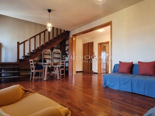 Appartamento in Affitto a Pisa, 350&euro;, 110 m², arredato