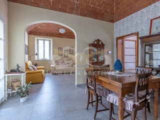 Appartamento in Vendita a Cascina, 287'000&euro;, 152 m²