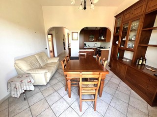 Quadrilocale in Vendita a Montelupo Fiorentino, 265'000&euro;, 100 m², con Box
