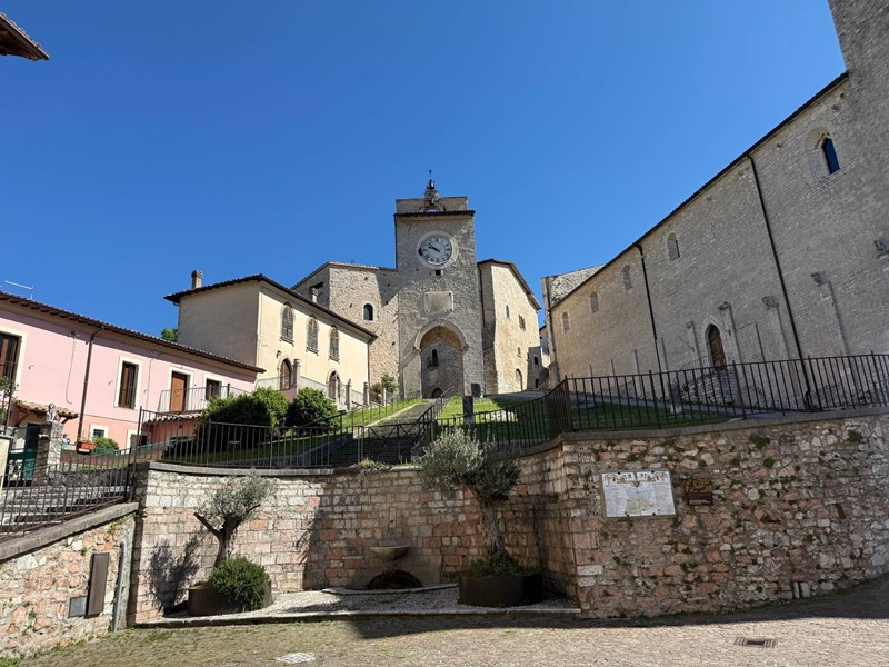 Quadrilocale in Vendita a Monteleone di Spoleto, 42'000&euro;, 85 m²