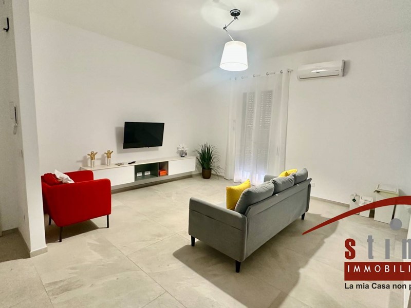 Trilocale in Affitto a Siracusa, 750&euro;, 85 m²