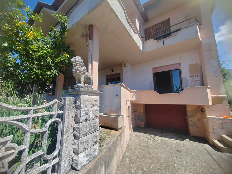 Trilocale in Vendita a Sezze, 98'000&euro;, 95 m²