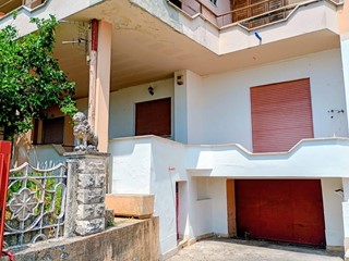 Trilocale in Vendita a Sezze, 89'000&euro;, 95 m²