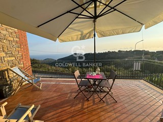 Appartamento in Vendita a San Mauro Cilento, 265'000&euro;, 125 m²