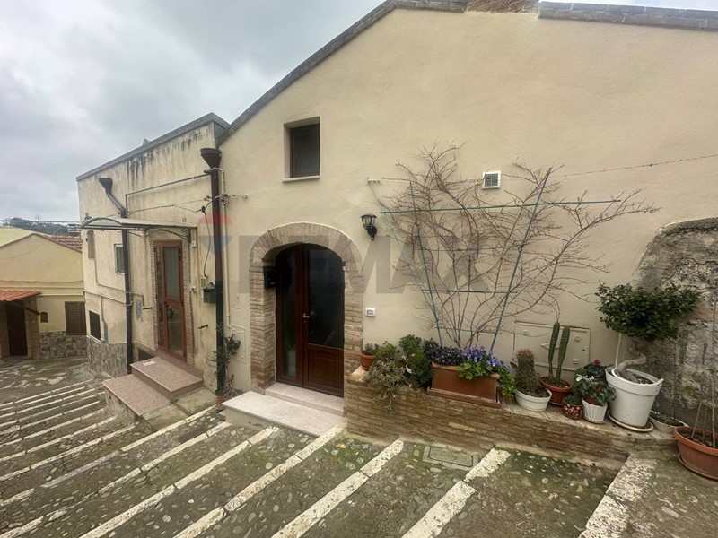 Trilocale in Vendita a Ferrandina, 49'000&euro;, 64 m²