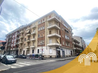 Bilocale in Vendita a Torino, 49'000&euro;, 45 m²