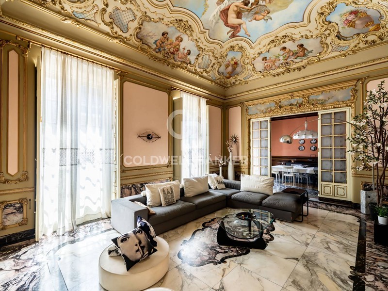 Attico in Vendita a Catania, 790'000&euro;, 430 m²