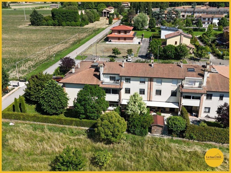 Quadrilocale in Vendita a Budrio, 190'000&euro;, 106 m²