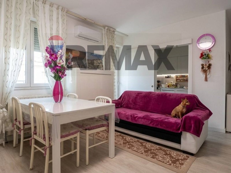Trilocale in Vendita a Matera, 150'000&euro;, 75 m²