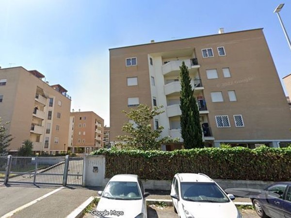 Appartamento in Vendita a Roma, zona PONTE DI NONA, 62'250&euro;, 38 m²