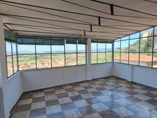 Appartamento in Vendita a Rapolano Terme, zona Serre Di Rapolano, 110'000&euro;, 120 m², con Box