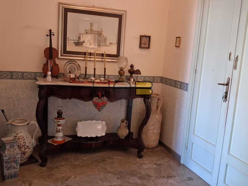 Quadrilocale in Vendita a Trapani, 92'000&euro;, 125 m²