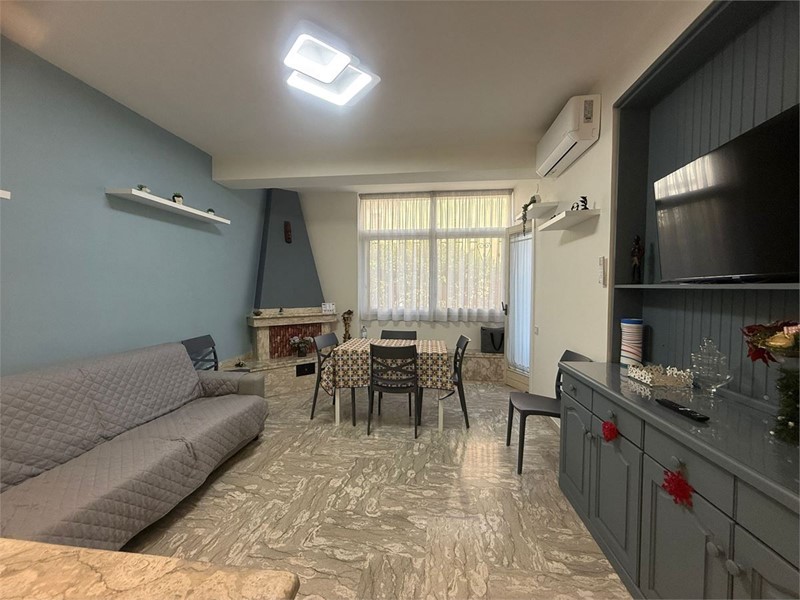 Trilocale in Affitto a Acerra, 800&euro;, 80 m²