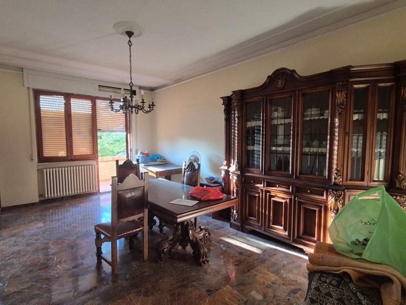 Appartamento in Vendita a Monteriggioni, zona Montarioso, 300'000&euro;, 140 m², con Box