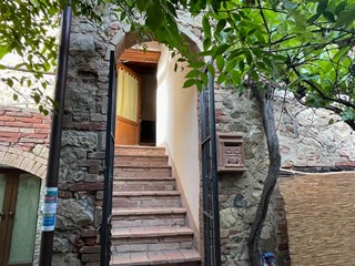 Trilocale in Vendita a Murlo, 65'000&euro;, 66 m²