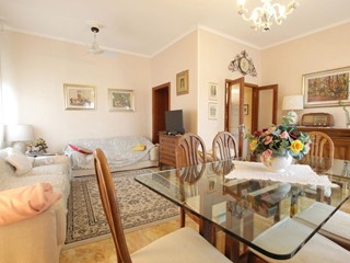 Quadrilocale in Vendita a Siena, 320'000&euro;, 100 m², con Box