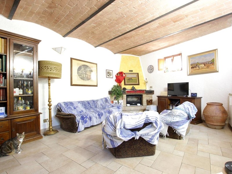 Appartamento in Vendita a Sovicille, zona Ponte Allo Spino, 295'000&euro;, 120 m²