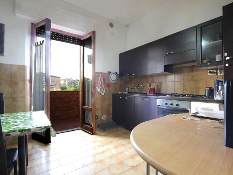 Appartamento in Vendita a Siena, 260'000&euro;, 110 m², con Box