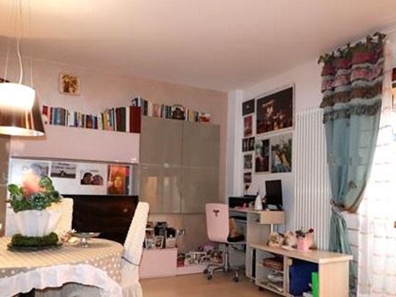 Appartamento in Vendita a Castelnuovo Berardenga, zona Quercegrossa, 185'000&euro;, 90 m²
