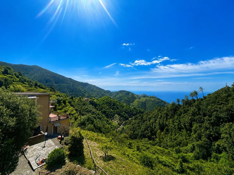 Quadrilocale in Vendita a Vernazza, zona Drignana, 145'000&euro;, 121 m², arredato