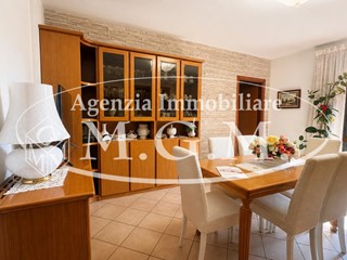 Quadrilocale in Vendita a Ponsacco, 159'000&euro;, 85 m², arredato, con Box