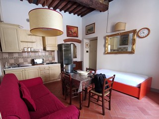 Monolocale in Affitto a Santa Croce sull'Arno, 600&euro;, 35 m², arredato