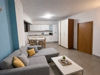 Monolocale in Vendita a Colle di Val D'Elsa, 70'000&euro;, 53 m²