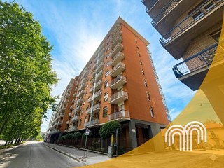 Quadrilocale in Vendita a Torino, 189'000&euro;, 100 m²