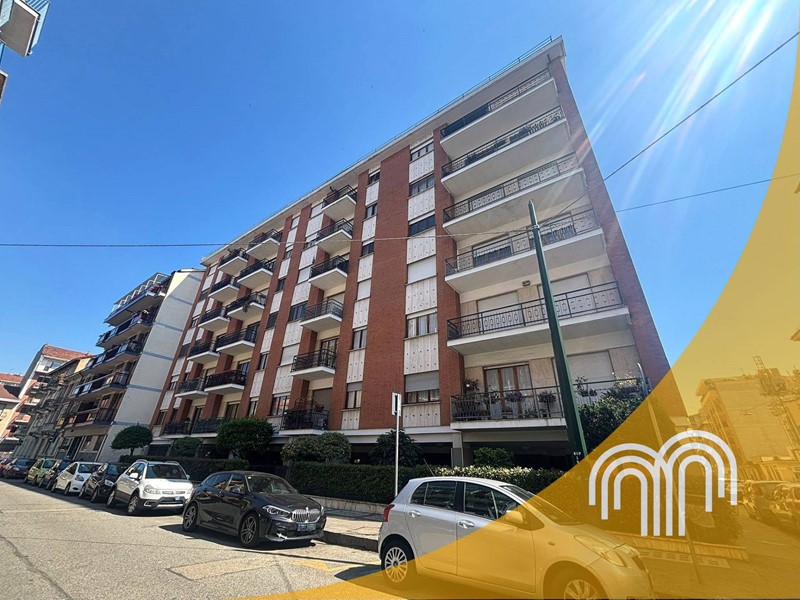 Quadrilocale in Vendita a Torino, 259'000&euro;, 95 m²