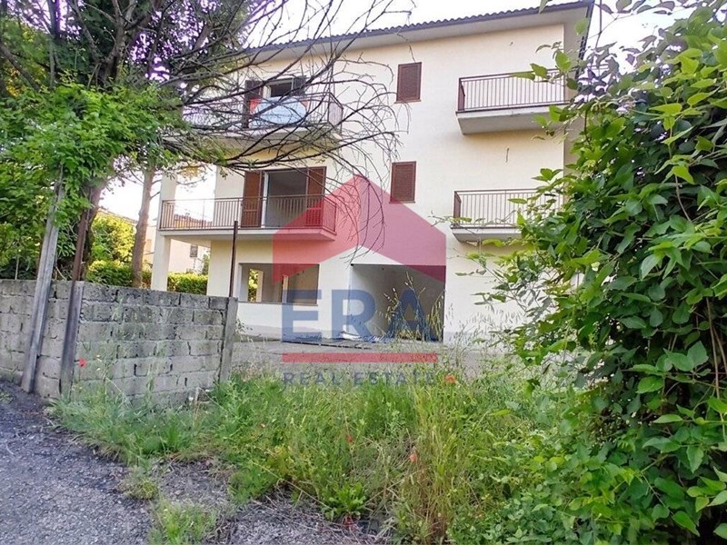Trilocale in Vendita a Civitella d'Agliano, 68'000&euro;, 145 m²