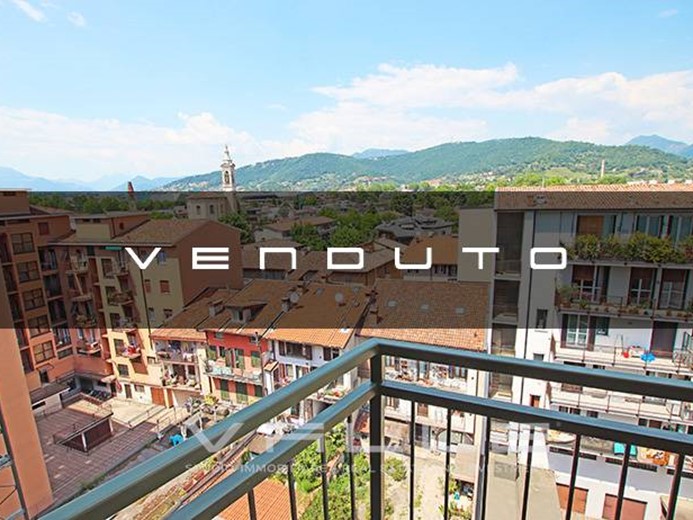 Bilocale in Vendita a Bergamo, 220'000&euro;, 80 m²