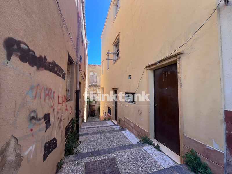 Appartamento in Vendita a Agrigento, 70'000&euro;, 170 m²