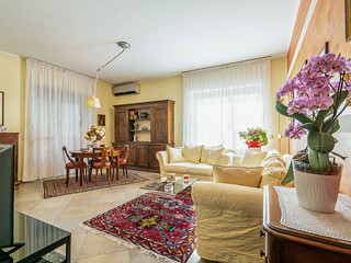 Quadrilocale in Vendita a Torino, 250'000&euro;, 111 m²