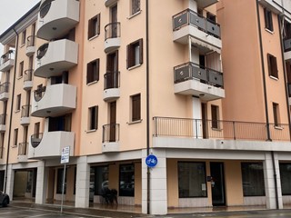 Trilocale in Vendita a Casarsa della Delizia, 105'000&euro;, 74 m²