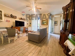 Quadrilocale in Vendita a Vittuone, 219'000&euro;, 118 m²