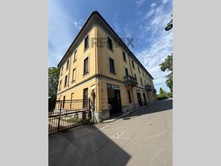 Bilocale in Vendita a Milano, 350'000&euro;, 115 m²
