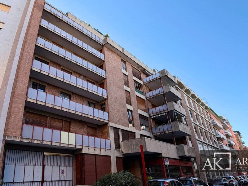 Trilocale in Vendita a Novara, 195'000&euro;, 150 m²