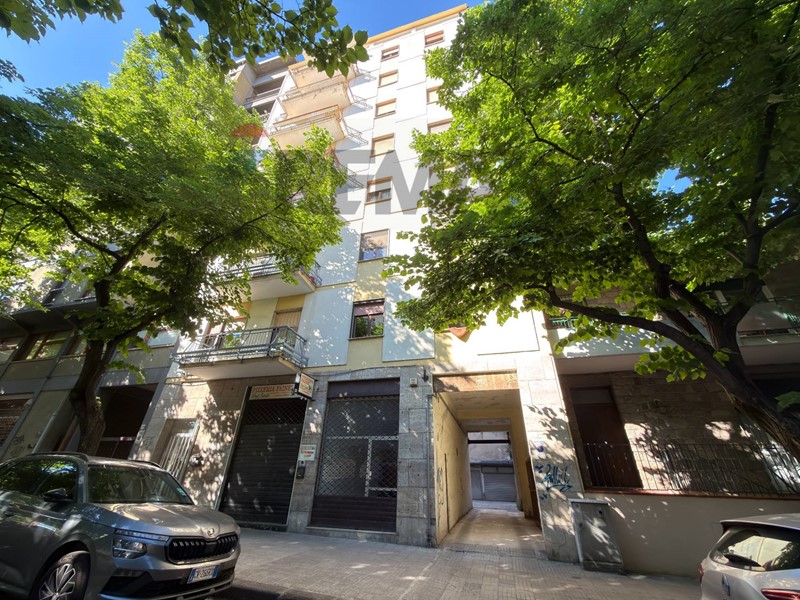 Appartamento in Vendita a Sassari, 145'000&euro;, 138 m²