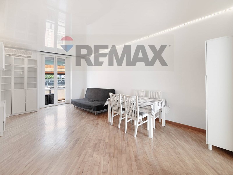 Bilocale in Affitto a Sesto San Giovanni, 900&euro;, 63 m²