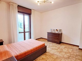 Quadrilocale in Affitto a Modena, 1'000&euro;, 102 m², con Box