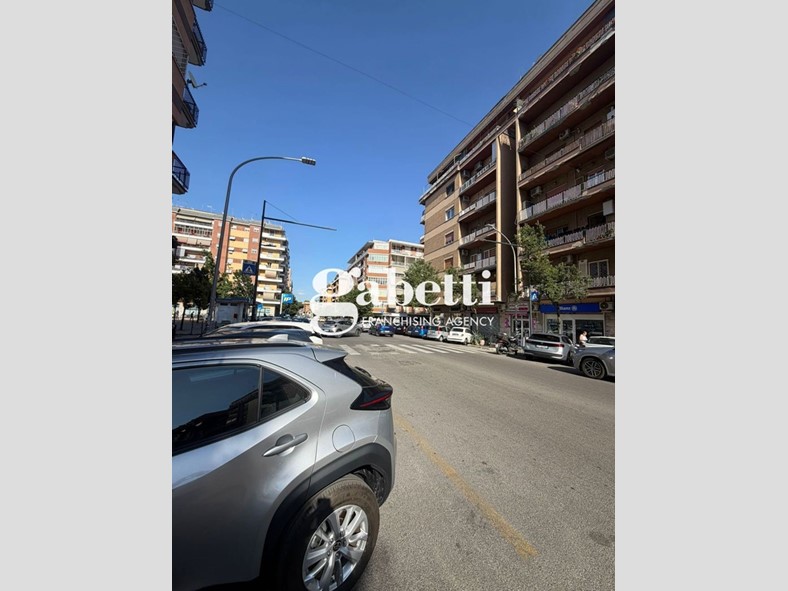 Monolocale in Vendita a Roma, 156'000&euro;, 40 m²