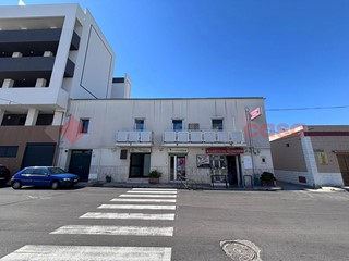 Trilocale in Vendita a Bari, 149'000&euro;, 70 m²