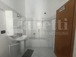 Appartamento in Affitto a Monza, 800&euro;, 50 m²