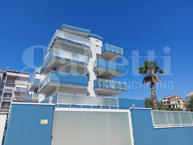 Trilocale in Vendita a Alba Adriatica, 210'000&euro;, 105 m²
